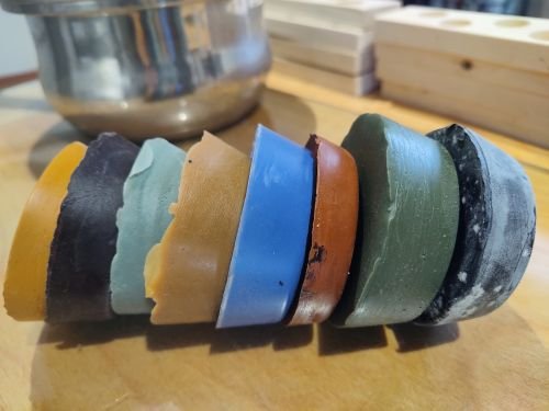 Essential Encaustic Paints